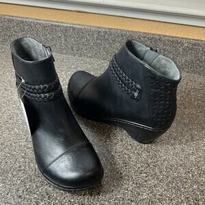 Jambu Designs JBU Ankle Bootie Womens Sz 9.5M Black Vegan/Textile Comfort Casual